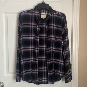 American Eagle Outfitters Plaid Button Down Shirt - Navy and Red
